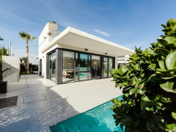Luxury home with pool representing premium housing near Bellandur Bengaluru